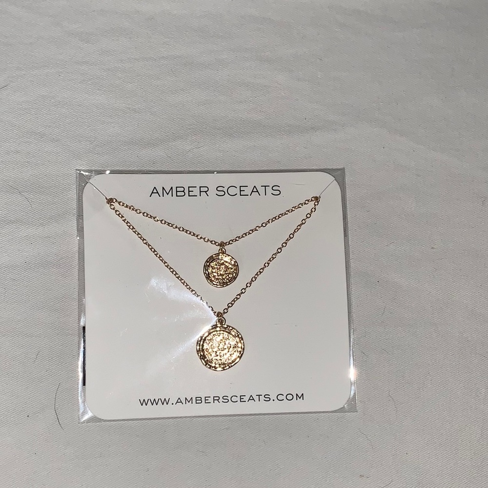 Brand New Layered Necklace ✨